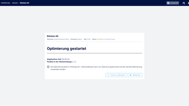 Detailansicht einer gestarteten Optimierung mit Anzeige der Warteschlangenposition und automatischer Abarbeitung im Hintergrund.