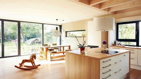 Wooden loam house by Kinskofer Wooden loam house by Kinskofer