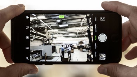 Industry 4.0 - a Snapshot What does future production look like and what do I have to do to be ready for Industry 4.0?