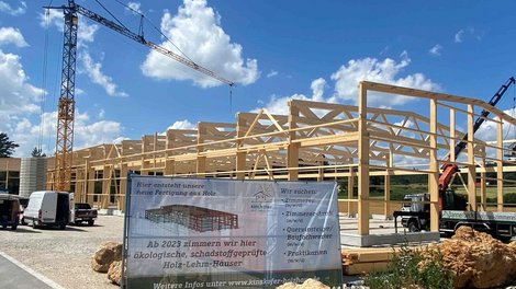 Neue Produktionshalle der Familie Kinskofer Neue Produktionshalle der Familie Kinskofer